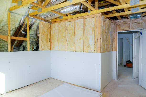 Best Types of Insulation in Clay, KY